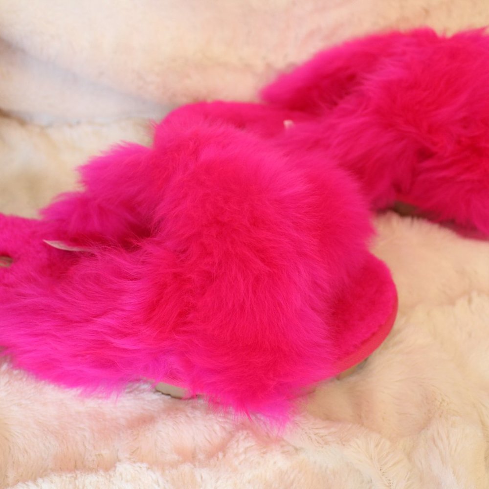 NIB UGG FUZZALICIOUS FUR SANDAL SLIPPERS PINK - Picture 7 of 8